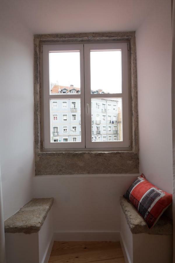 Sunshine House - Exclusive Apartment - Home By The Castle Lisboa Eksteriør bilde