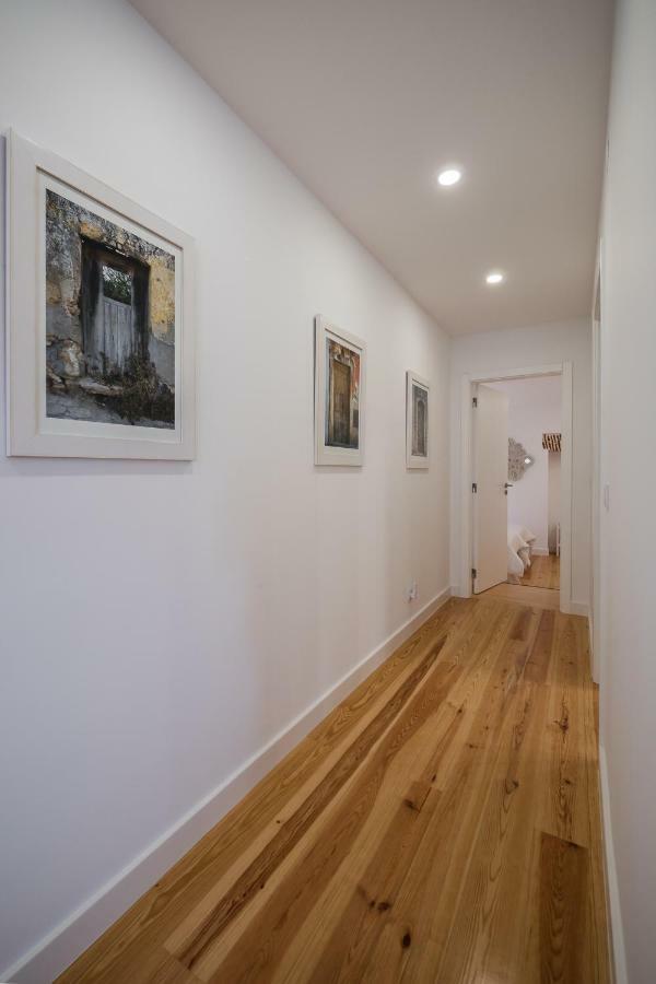 Sunshine House - Exclusive Apartment - Home By The Castle Lisboa Eksteriør bilde