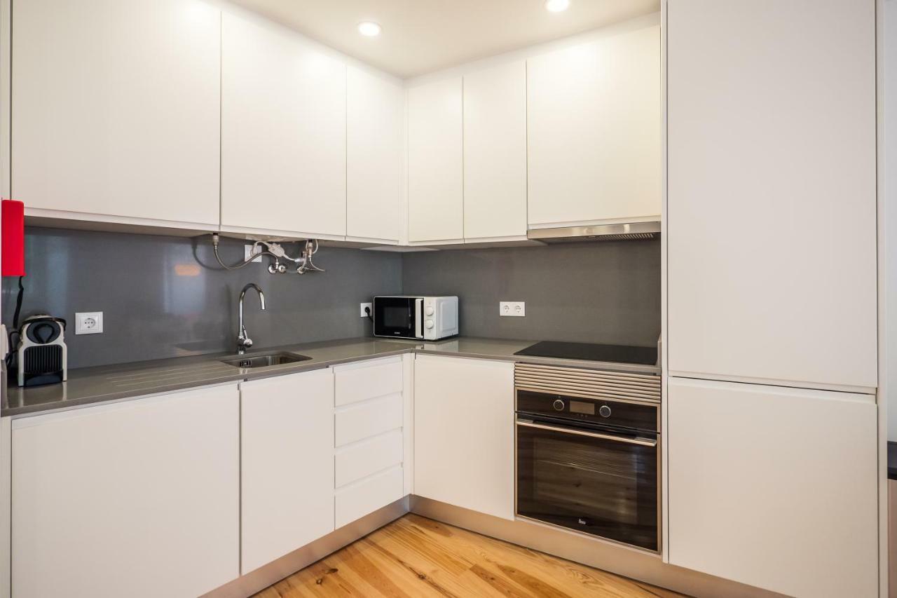 Sunshine House - Exclusive Apartment - Home By The Castle Lisboa Eksteriør bilde
